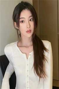 他一眼我吃的你有意见