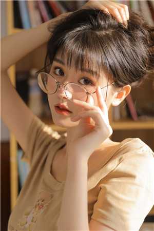 奶团荷包通古今，捡宝救活全荒村无错版