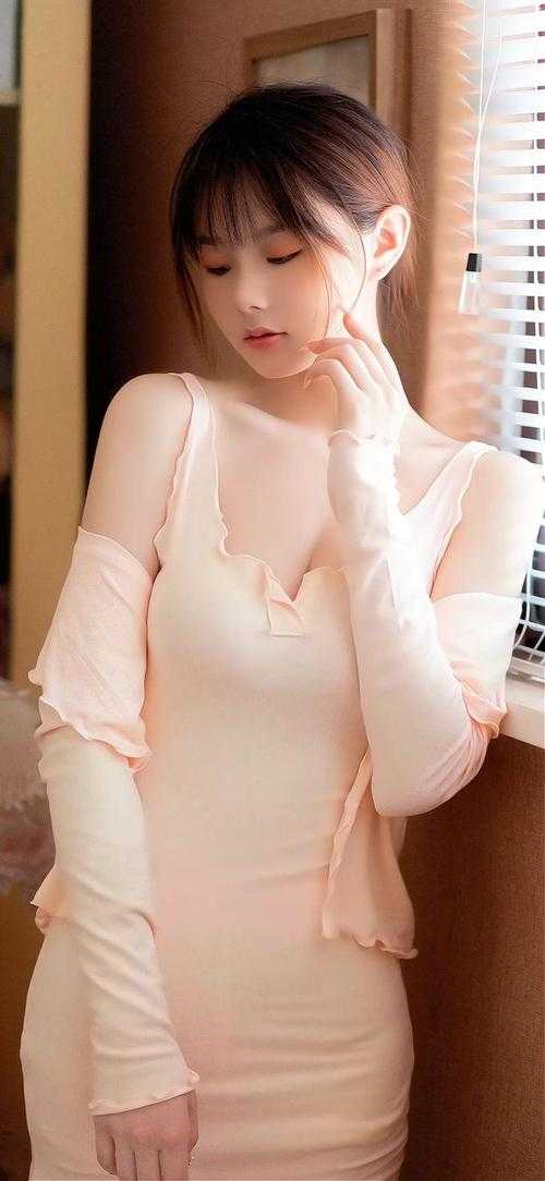 不喜春来过，逝去人不知全局