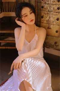 真情躲不开！陛下天天求偶遇萧彻沈莞小说