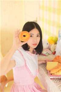 谁与明月共度韶华小说