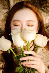 过往千千，恍如昨梦精彩