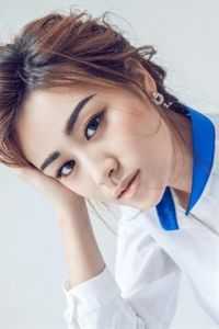 让前妻做我们的婚礼证婚人后，他悔疯了热门