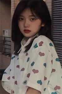 未婚妻与养子逼我抛卖股票后，我笑了异常火爆