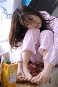 只因上班时间眯眼超过十秒，我被降薪了完整阅读