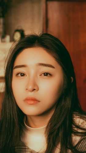 重生77，挖完祖坟再斩亲缘新上热文