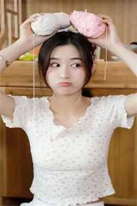 不就送他艘游艇，你闹什么全文章节