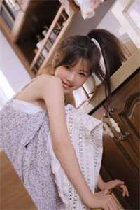 重生后，资助的清贫男大我不要了爽文