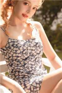 爱意年年与恨长爆火全网