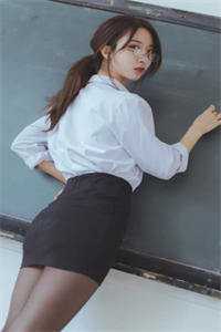 和妹妹争了两世夫君，成全他的遗憾他又急眼了爽文