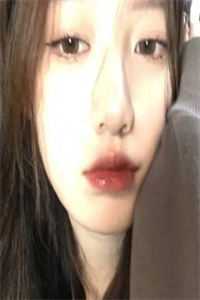 卖爹去入赘，我被三个继兄轮流宠全文+免费