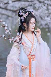 慕总轻点咬，疼到太太了！爽文