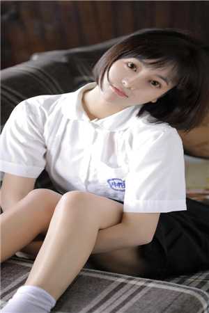 复工祈福掷出六个圣杯，老板却要开除我全章节