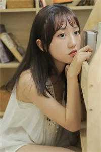 老婆在卧室出轨，我在客厅放哨小说畅读