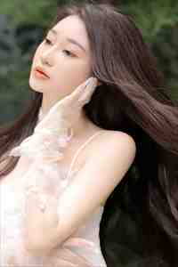 谁与明月共度韶华完整作品