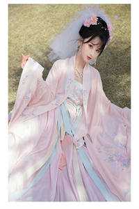 抛绣球那天，我被弹幕惊呆了免费看