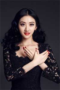 大婚当日九皇子要我给侍女磕头，太子一怒抢亲无错版