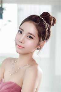 梨花落尽故人绝阅读