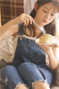 领导他白天装不熟，晚上亲不够最新