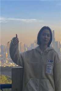 妻子要跟男模订婚，我送她破产大礼包全新