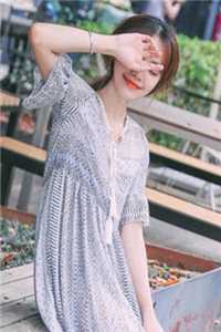 人间无门，客舟听雨眠在线看