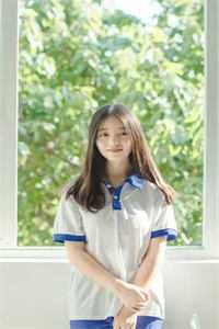 坏了，我成我义父了！爆火全网