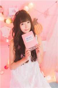 未婚夫在订婚宴玩脱衣纸牌，我让他在公海跳海在线