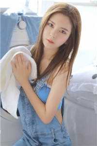 奶团荷包通古今，捡宝救活全荒村无广告