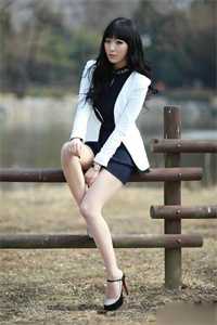 残笛声里念旧年爆款热文