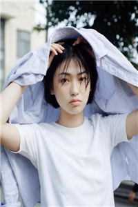 腿控竹马嫌我微胖，重欲太子爷却爱不释手目录